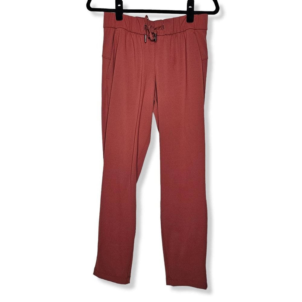 Lululemon Size 4 Rustic Clay On The Fly 7/8 Pants Stretch Slim Straight Leg